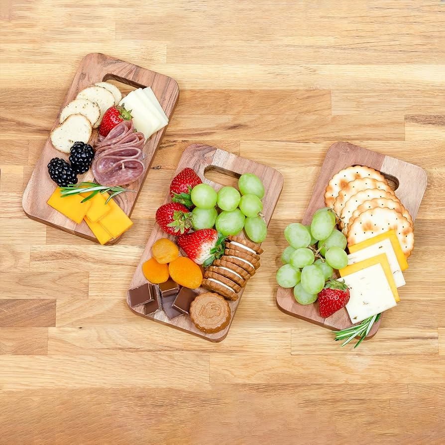 Compact Wooden Boards for Charcuterie Boards